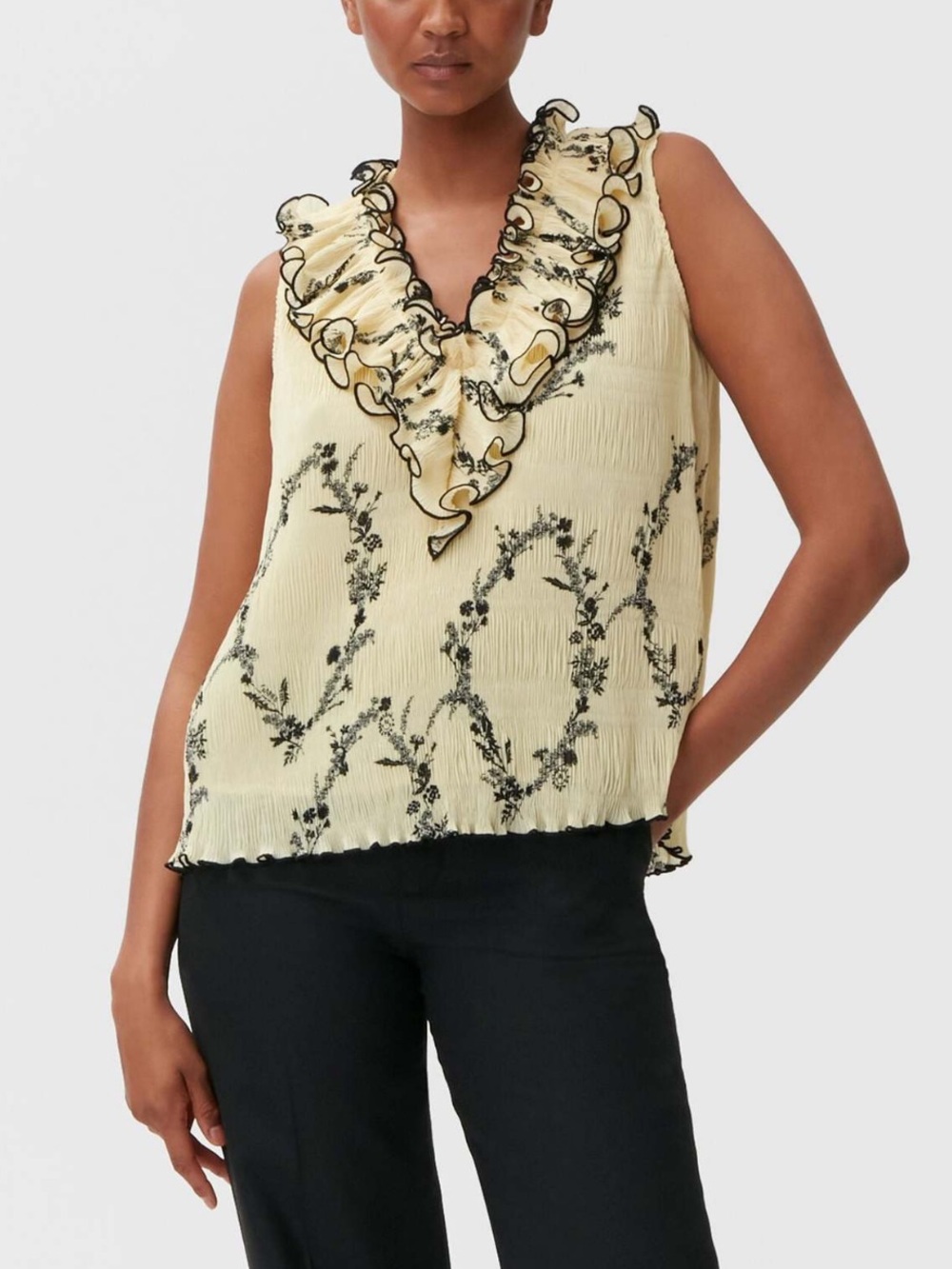 GANNI Pleated Georgette Top Floral Shadow Flan